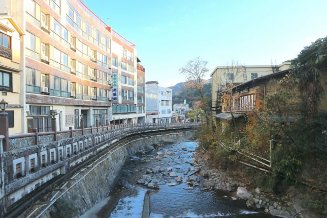 【神奈川県】湯河原温泉｜都心や横浜からほど近い温泉町
